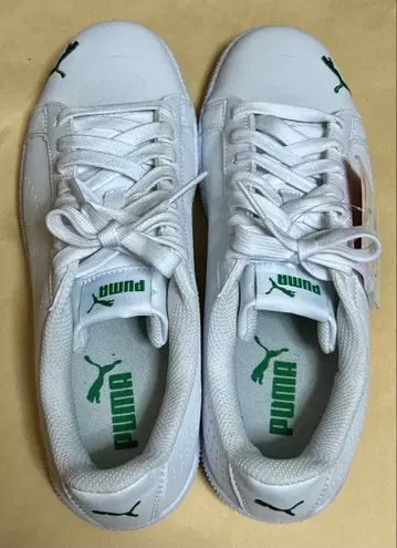 PUMA 화이트 스니커즈