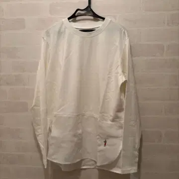 [ 미테 파브리카 ] 화이트 긴팔 T셔츠 캐릭터 자수