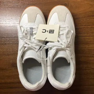 UNIQLO:C 스웨이드 콤비네이션 스니커즈 24.0cm