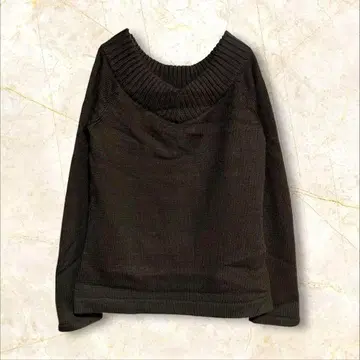 언타이틀 긴팔 니트 V넥 브라운 일본제 모 100% 심플