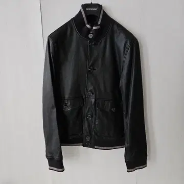 아르마니 블랙 가죽 자켓 단추식