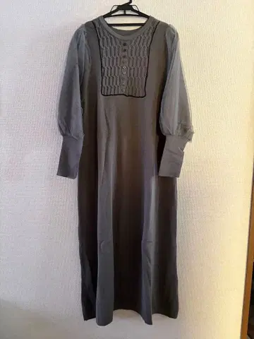 Bab 튤 장식 니트 원피스 gray