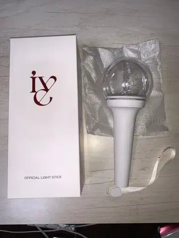 IVE 공식 응원봉