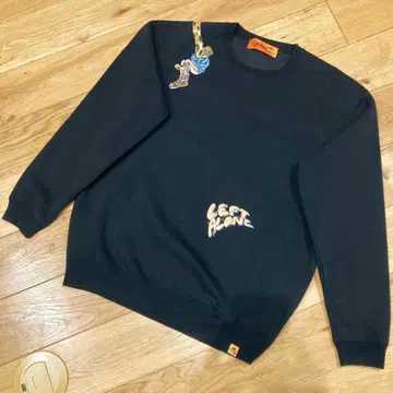 Left Alone 레프트 얼론 멋진 자수 맨투맨 프리 사이즈