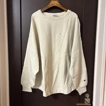 새상품급*ROSE BUD 별주 Champion*리버스 위브 맨투맨 상의