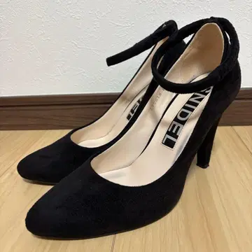 snidel 스웨이드 하이힐 앵클 스트랩