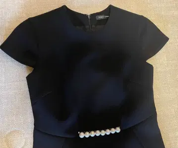 Yoko Chan 블랙 반팔 무릎 기장 원피스