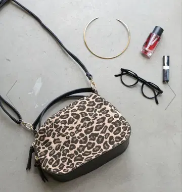 글로벌 워크 스페셜 경량 지갑 숄더