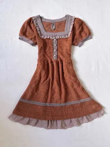 axes  리본 로리 고딕 y2k coquette 00s