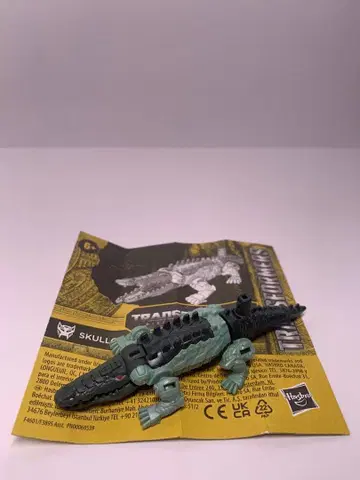 스컬 런처, 각성 웨폰, 트랜스포머, 비스트 각성