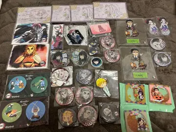 애니메이션 캐릭터 굿즈 세트 다수