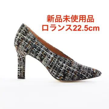 [미사용 새상품 로] V컷 펌프스(22.5cm)