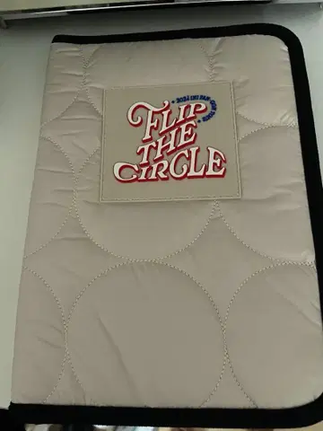 ini FLIP THE CIRCLE 멀티 콜렉트 케이스