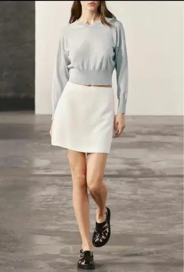 ZARA 크롭 기장 숏 스웨터 택 포함 미사용 새상품