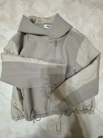 AZUL 후드 부착 베이지 자켓 점퍼