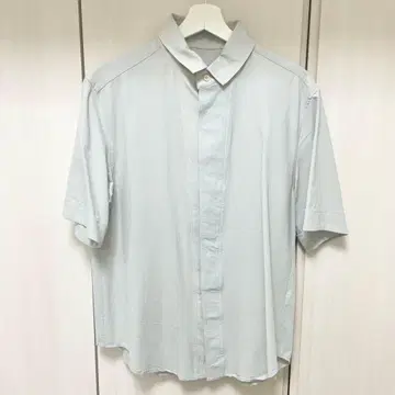 IRENISA FLY FRONT SHORT-SLEEVED SHIRT