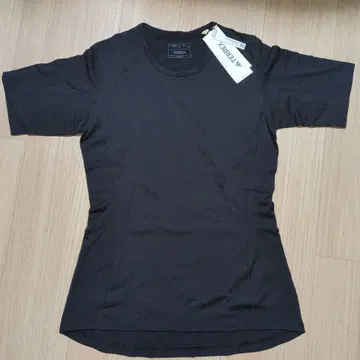 adidas TERREX 슬림핏 반팔 T셔츠