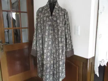 FUGAFUGA 얇은 소재 숏코트 봄/가을