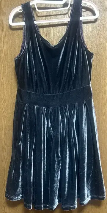 dazzlin 벨벳 원피스