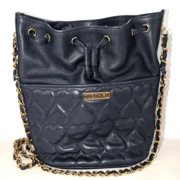 MOSCHINO 하트 무늬 퀼팅 골드 체인 숄더백