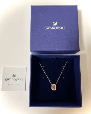SWAROVSKI UNA 스와로브스키 목걸이 로즈 정가 23,100엔