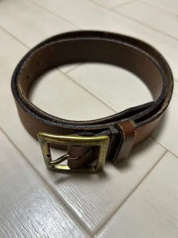 LEVI'S 빅 E 가죽 벨트