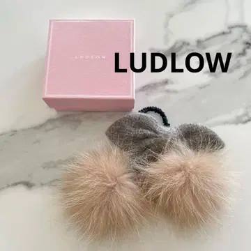 LUDLOW 리본 퍼 머리끈 그레이 울 베이지 스크런치 고급