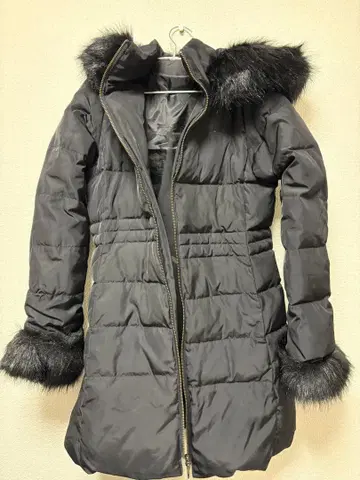 리젝시 퍼 포함 다운 코트 M 사이즈 페더 혼방 블랙