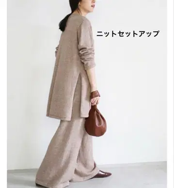 select MOCA 슬릿 니트 셋업