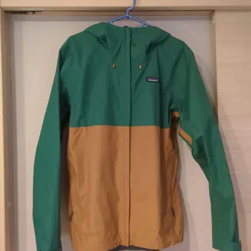 patagonia 마운틴 파카 L 그린/브라운