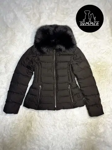 새상품급 에이미 이스트 월 페플럼 숏 다운 블랙 xs