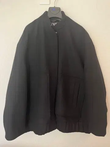 새상품급 ZARA 블랙 울 혼방 오버 사이즈 봄버 자켓 S
