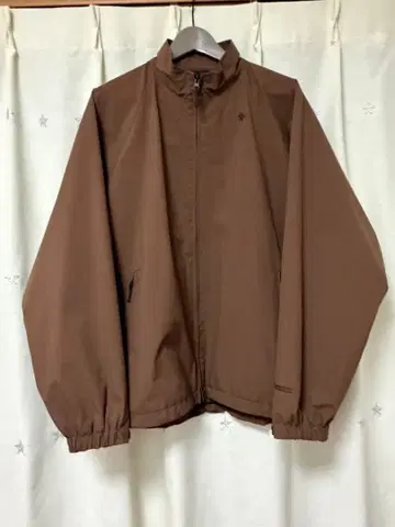Goldwin 브라운 나일론 자켓 사이즈 3 WINDSTOPPER