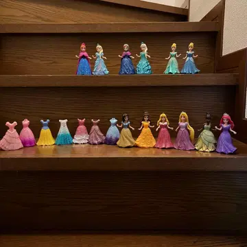 디즈니 프린세스 매직 클립 옷 갈아입히기 인형 세트