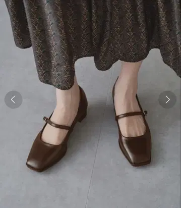 오리엔탈 트래픽 33 브라운 21.5cm 스퀘어 펌프스