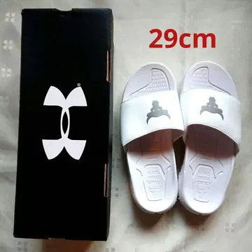 UA 프로젝트 락 샌들 화이트