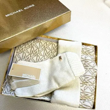 새상품 MICHAELKORS MK 로고 패턴 기프트 머플러 장갑 모자