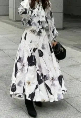 플라워 롱 플레어 스커트