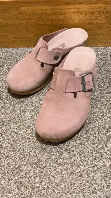 [ 버켄스탁 ] 핑크 스웨이드 웨지 사보 샌들 Papillio