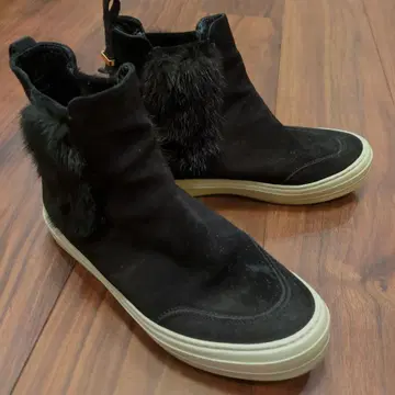 Ferragamo 퍼 스웨이드 숏부츠 스니커즈