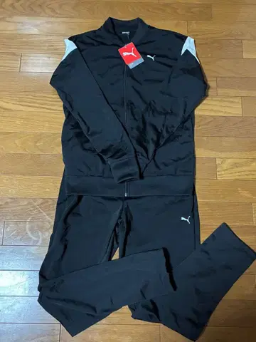 [ 미사용 새상품 ] PUMA 풀 집업 저지 세트 블랙/화이트