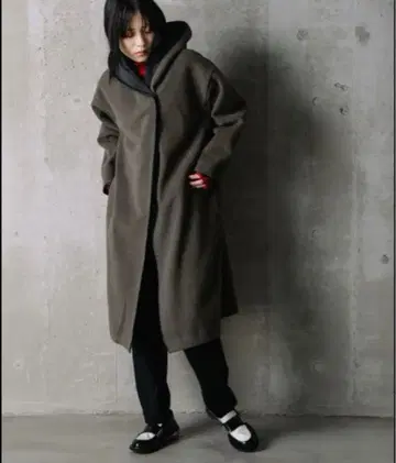 [ 새상품 ] MARECHAL TERRE 파이핑 코디건