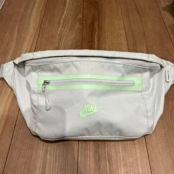 나이키 바디백 그레이/라임 그린 숄더백