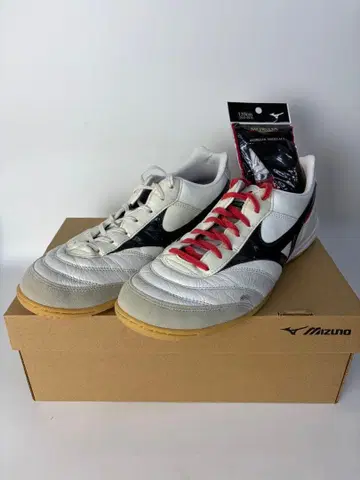 미즈노 모렐리아 인 풋살화