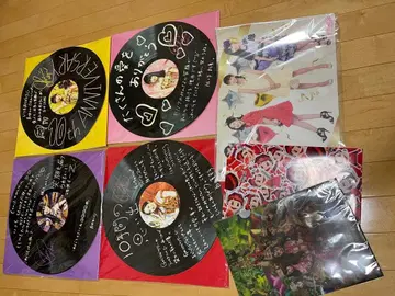 모모이로 클로버 굿즈 묶음 판매