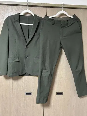 저널 스탠다드 수트 셋업 S 카키