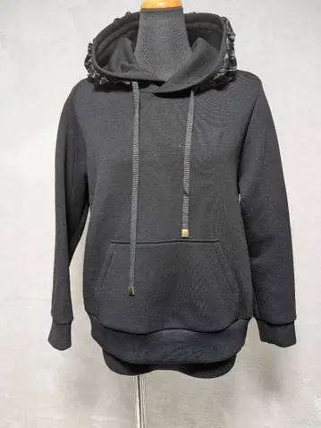 헤렌시아 프릴 후드 후드티 여성용 블랙 size 38