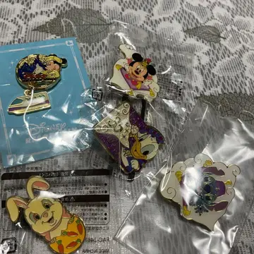 디즈니 핀 배지 5개 세트