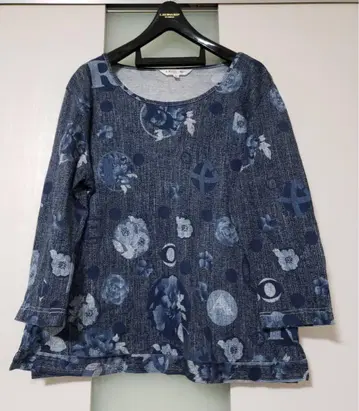 컨디션 최상 레오나르 스포츠 극근년 7부 소매 부드러운 티셔츠 상의 42