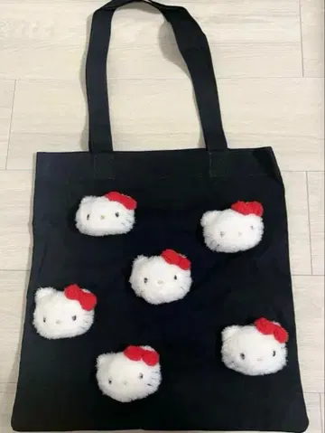 헬로키티 토트백 merry jenny